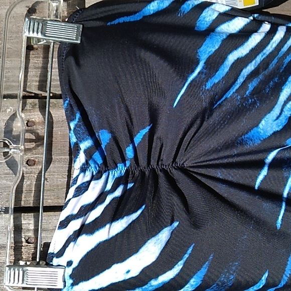 New Rachel Roy Blue Zebra Suit (M) - Picture 2 of 12